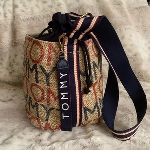 Tommy Hilfiger Bag